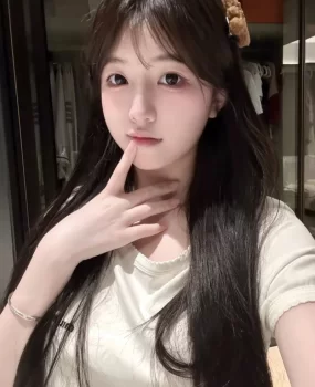 甜美可爱~大二学生妹